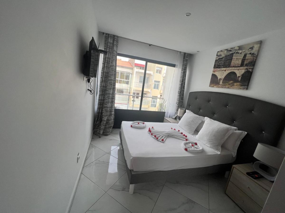 Residencial Santo Amaro Hotel Tarrafal  Ngoại thất bức ảnh