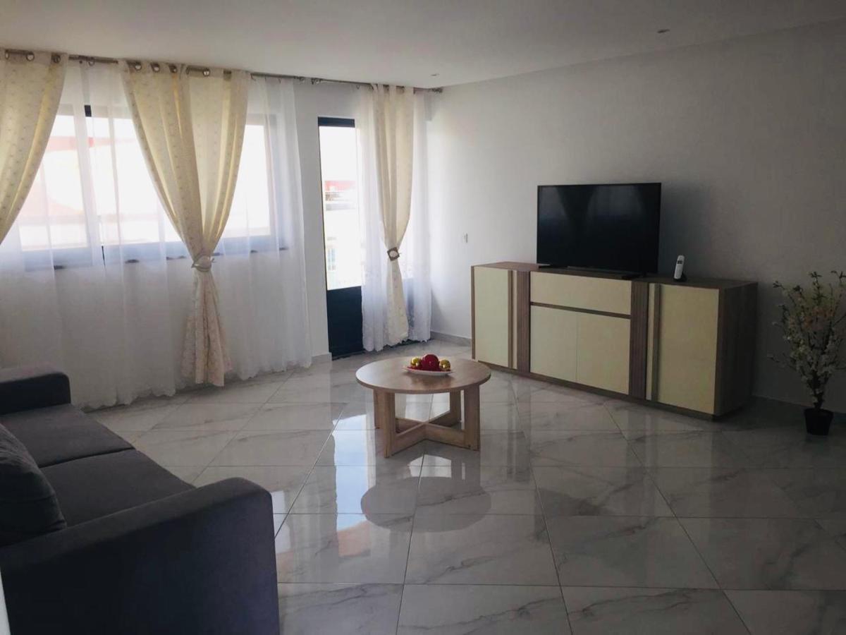 Residencial Santo Amaro Hotel Tarrafal  Ngoại thất bức ảnh